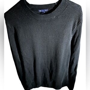 GAP Men’s Black Sweater - Large
